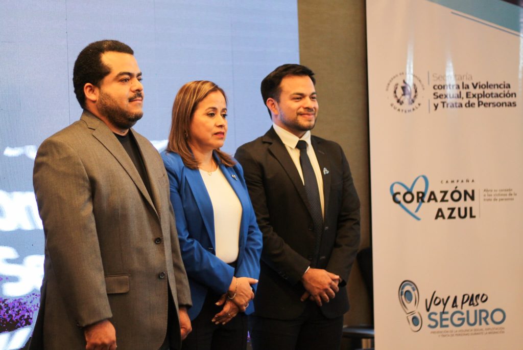 Ingeniero Francisco Reyes, Ceo de PubliLed, empresa que donará espacios para proyectar la campaña en las principales calles de la ciudad.