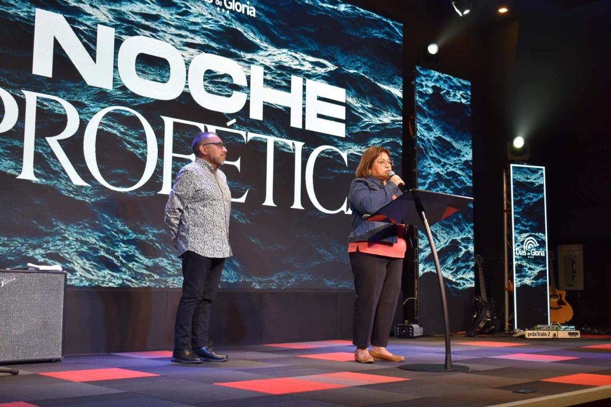 Pantalla LED para Iglesia Días de Gloria fabricada e instalada por Corpotek